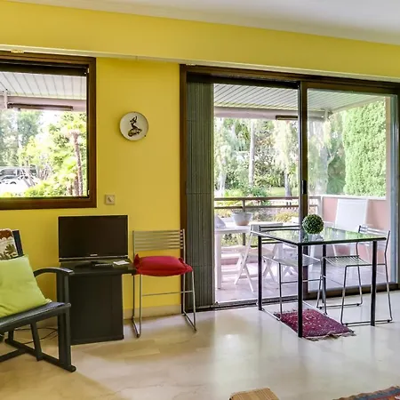 Immogroom - Studio - Terrace - Ac- 7 Min From Beaches Apartment